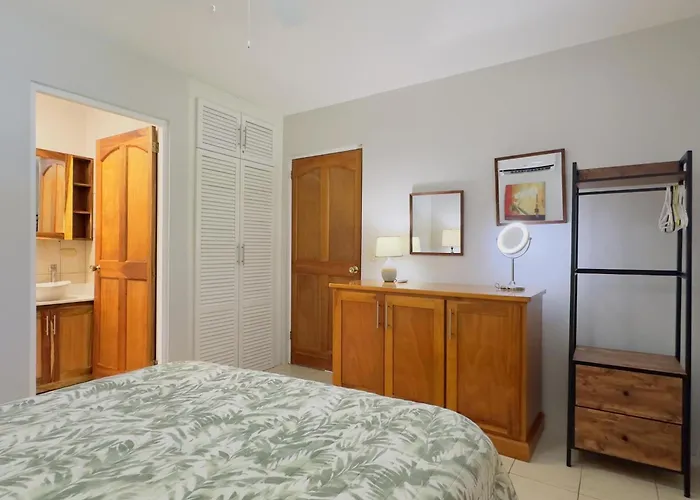 Valle Azul# 9 2 Bedrooms 2 Baths Ground Floor Apartment *